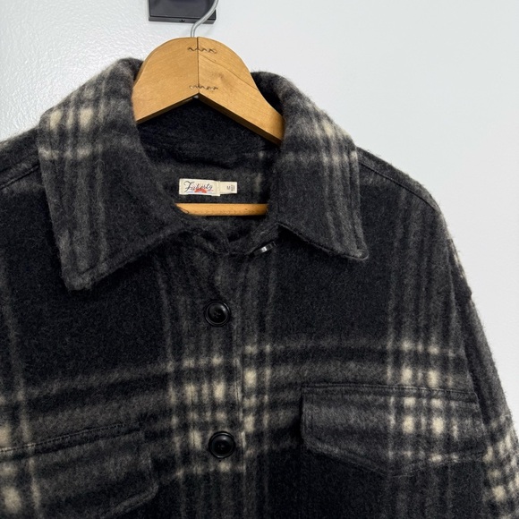 FAHERTY Cornwall Quinn Plaid Wool Blend Jacket - Picture 3 of 6